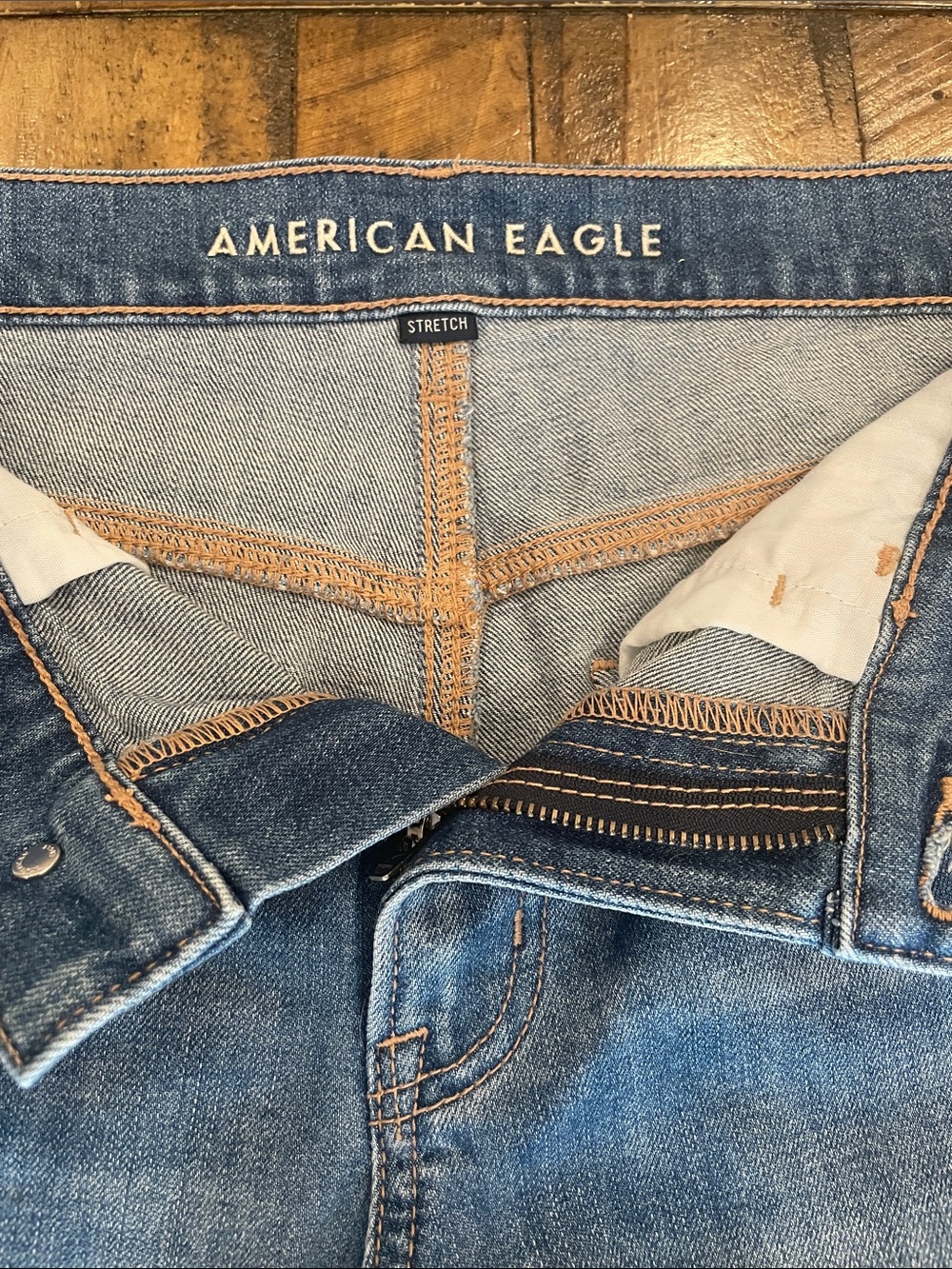 American Eagle Outfitters Light Blue Straight-Leg Jeans D37 - Picture 3 of 14